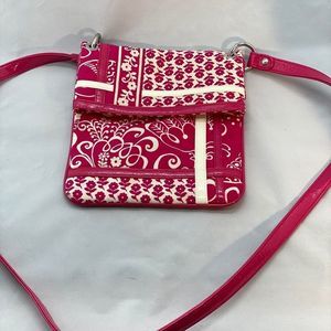 EUC—Pink and white Vera Bradley crossbody